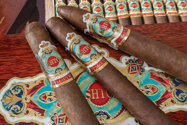 Ashton Symmetry Robusto